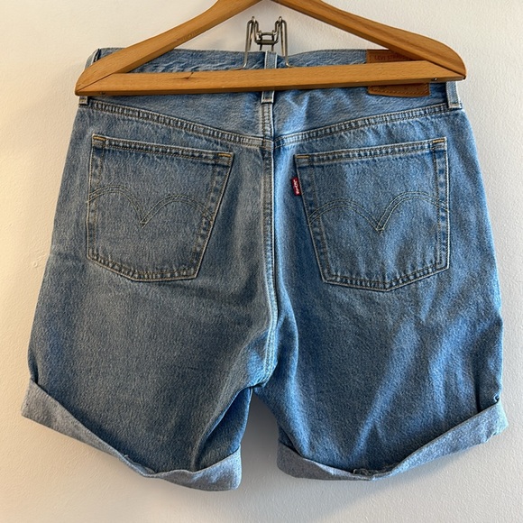 LEVIS - SHORTS - Picture 2 of 3